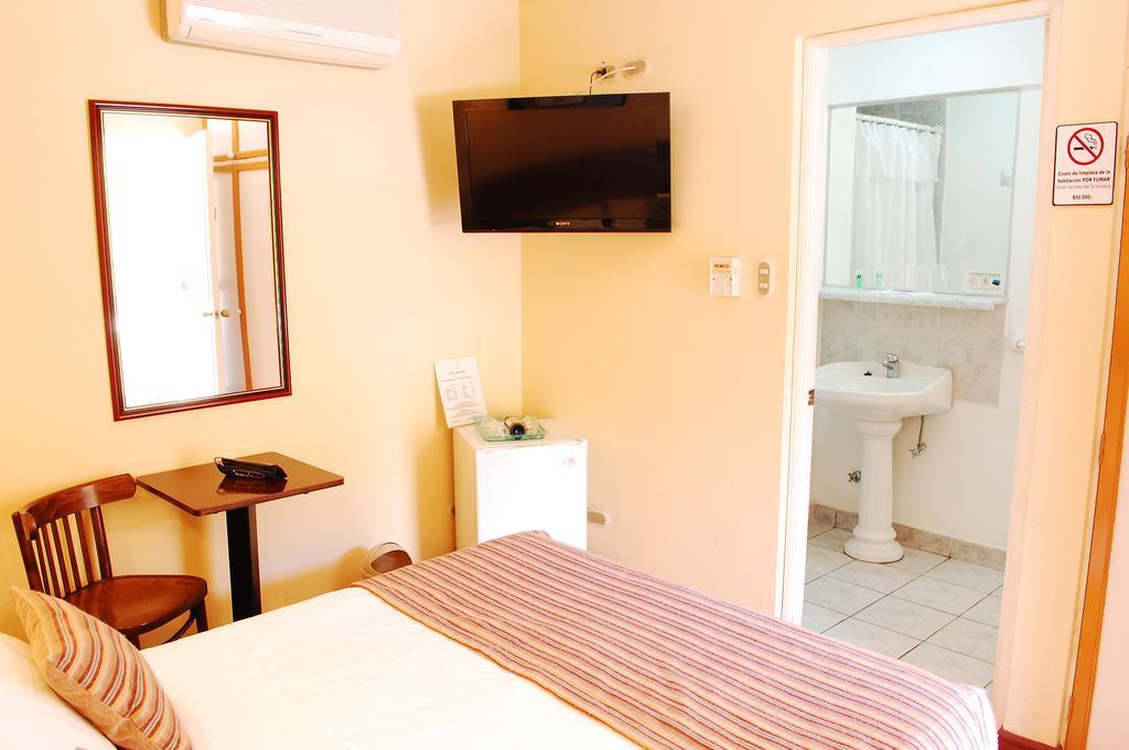 Hotel Americano Arica Extérieur photo